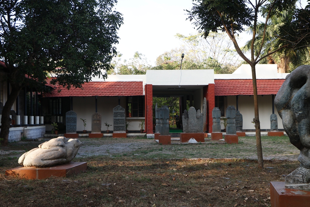 Kuvempu univeristy museum