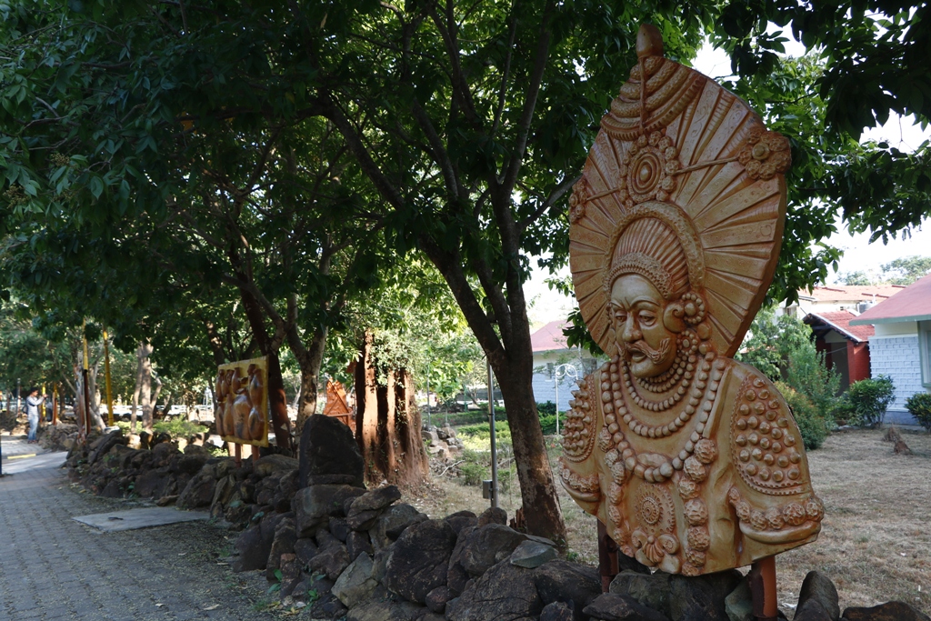 Kuvempu univeristy museum